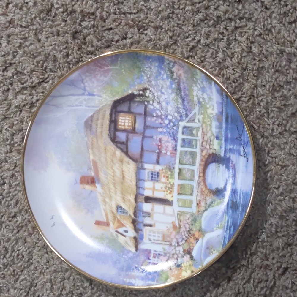 Franklin Mint Bridgewater Cottage 8 inch plate